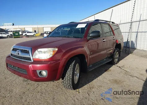 2008 Toyota 4Runner Sr5 V6 z USA, uszkodzony, nr VIN JTEZU14R08K013787